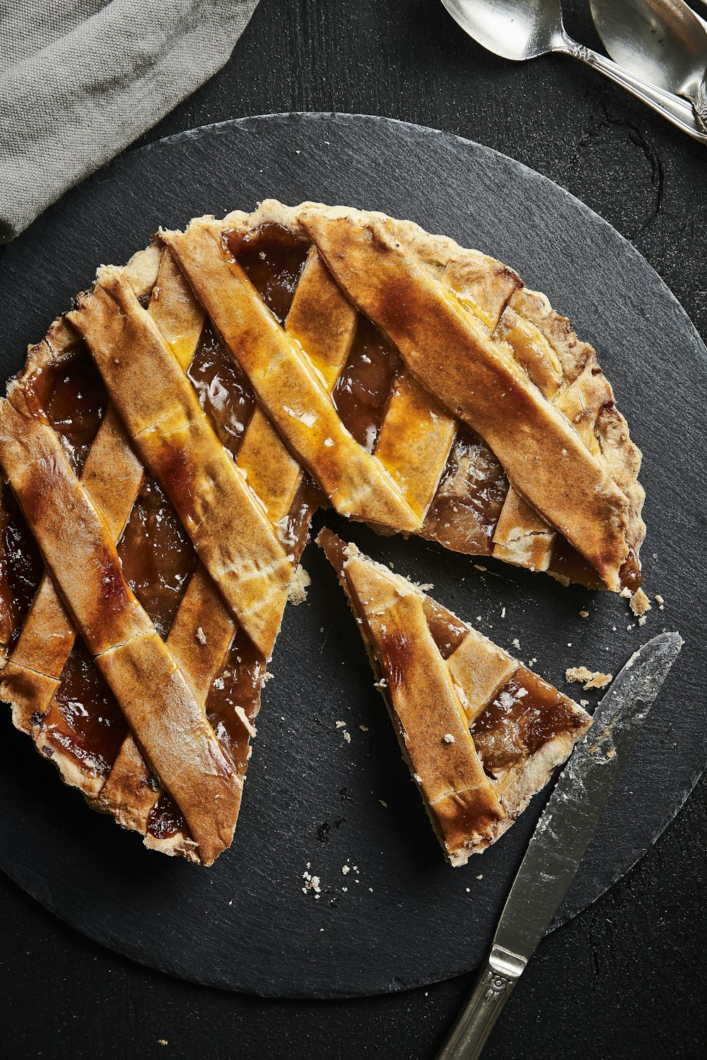 Rustic apple pie